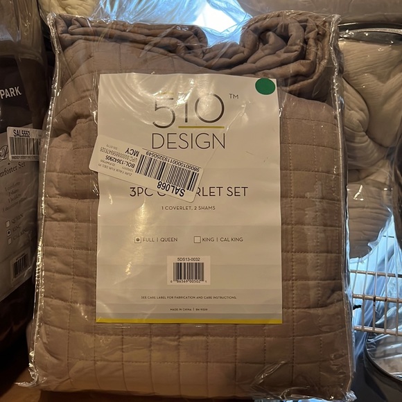 510 Design Otto Full/Queen 3 Piece
Coverlet Set - Picture 6 of 6